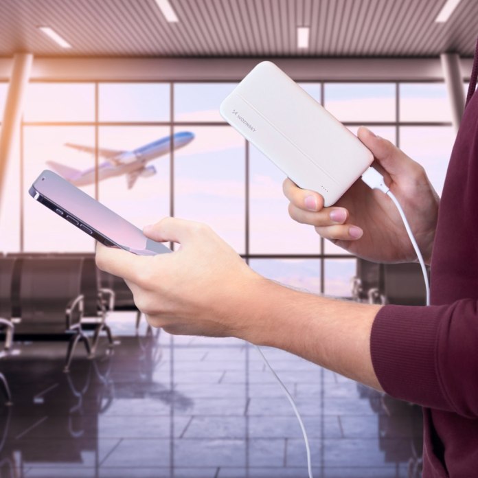 Powerbank 10000 mAh Wozinsky WPBWE1 idealny do zabrania na pokład samolotu